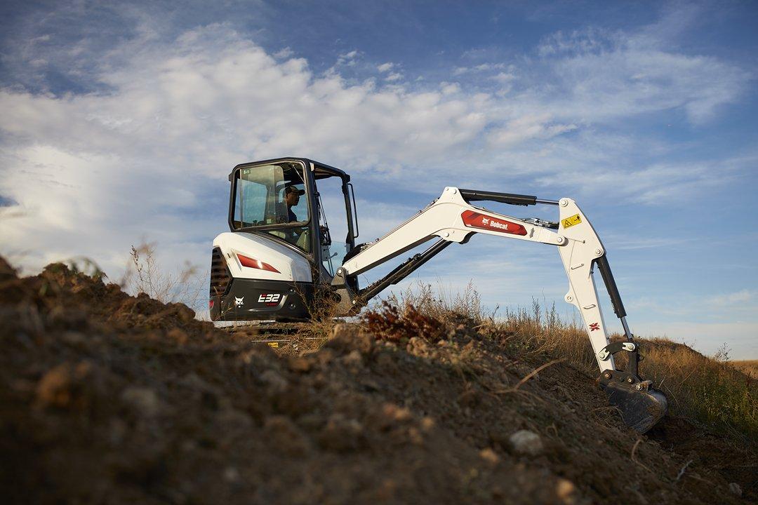 Site logistics and heavy equipment